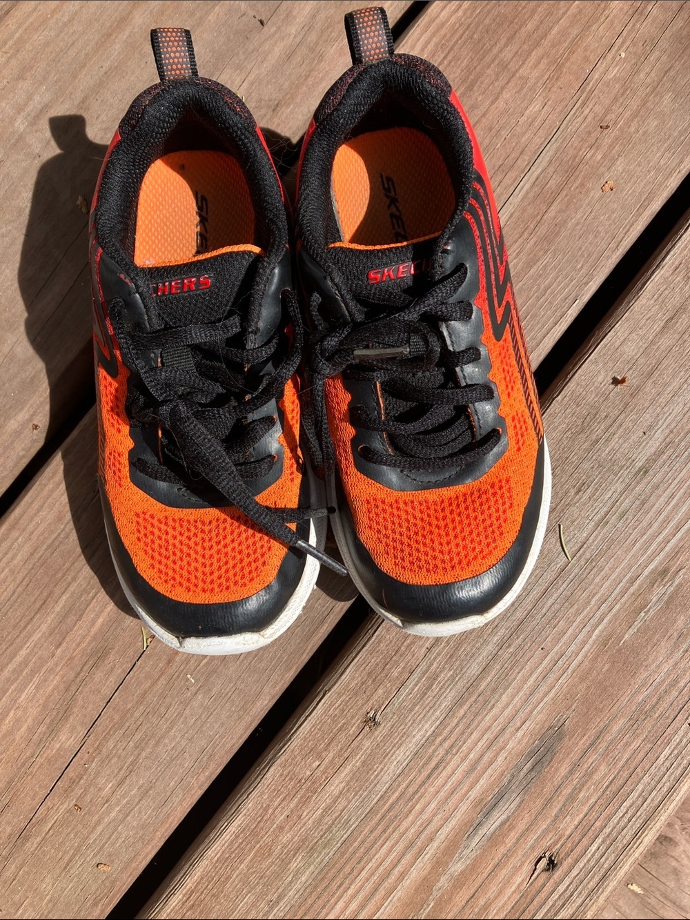 Skechers Boy’s Sz 11.5 Microspec Max advance sneakers Black& Orange Lace up